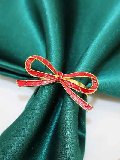 Holiday Elegance | 6 Christmas Napkin Rings with Pine Cones - Perfect