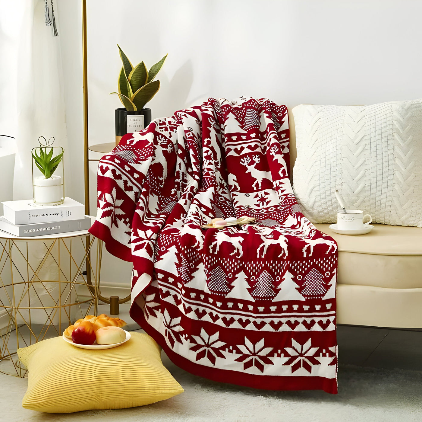 Nordy Knitted Blanket with Scandinavian Christmas Stripe - Cozy Throw for Home and Office