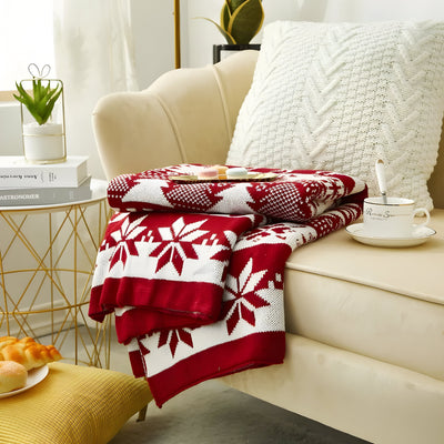Nordy Knitted Blanket with Scandinavian Christmas Stripe - Cozy Throw for Home and Office