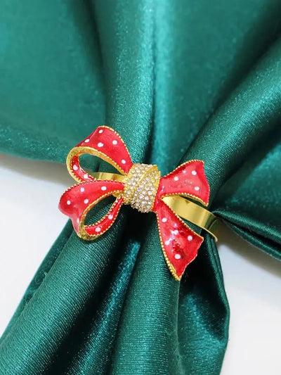 Holiday Elegance | 6 Christmas Napkin Rings with Pine Cones - Perfect